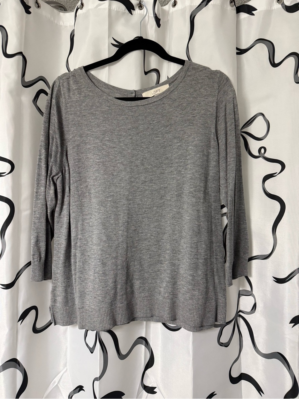 LOFT Gray Lightweight Long Sleeve Crewneck Top XL
